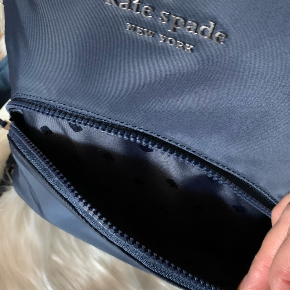 ♠️kate spade karissa nylon lip print backpack♠️ - Picture 3 of 13